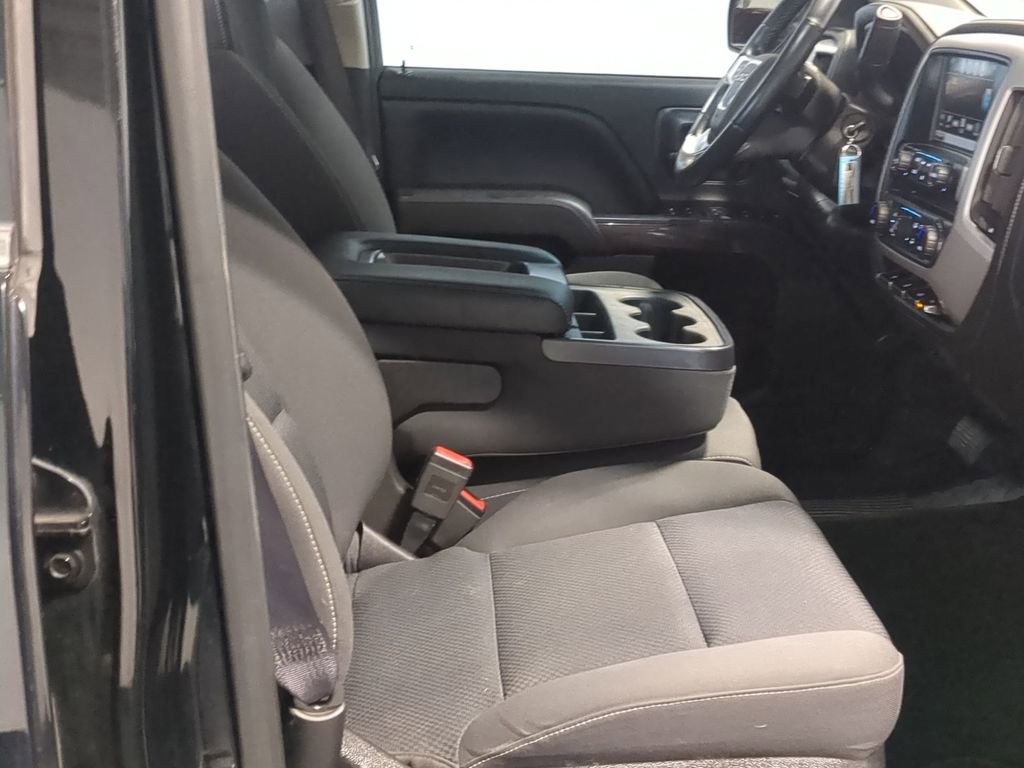 Used 2017 GMC Sierra 1500 SLE w/ SLE Value Package image 27
