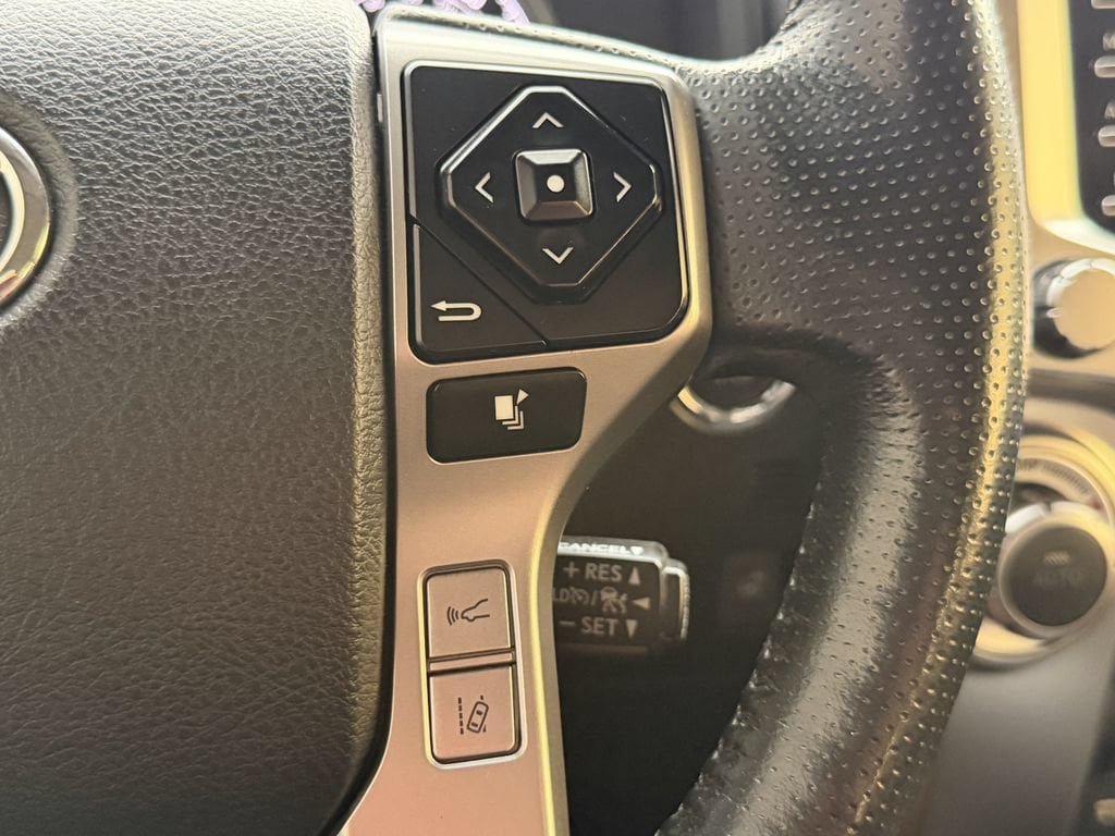 Used 2023 Toyota 4Runner Limited RWD image 30