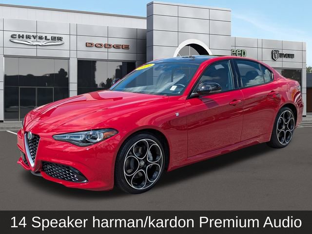Used 2024 Alfa Romeo Giulia Ti image 8