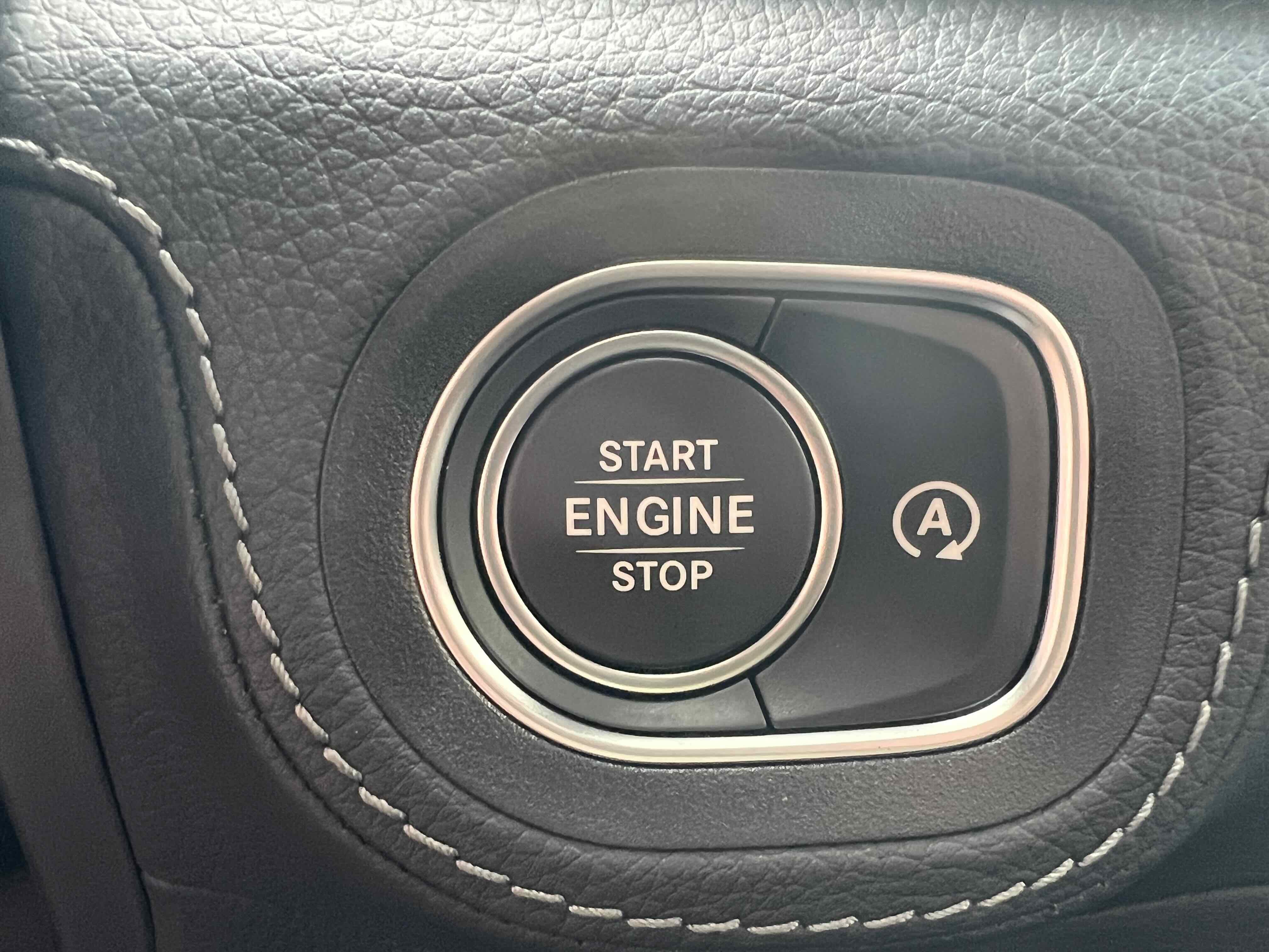 New 2026 Mercedes-Benz GLS 450 4MATIC image 32