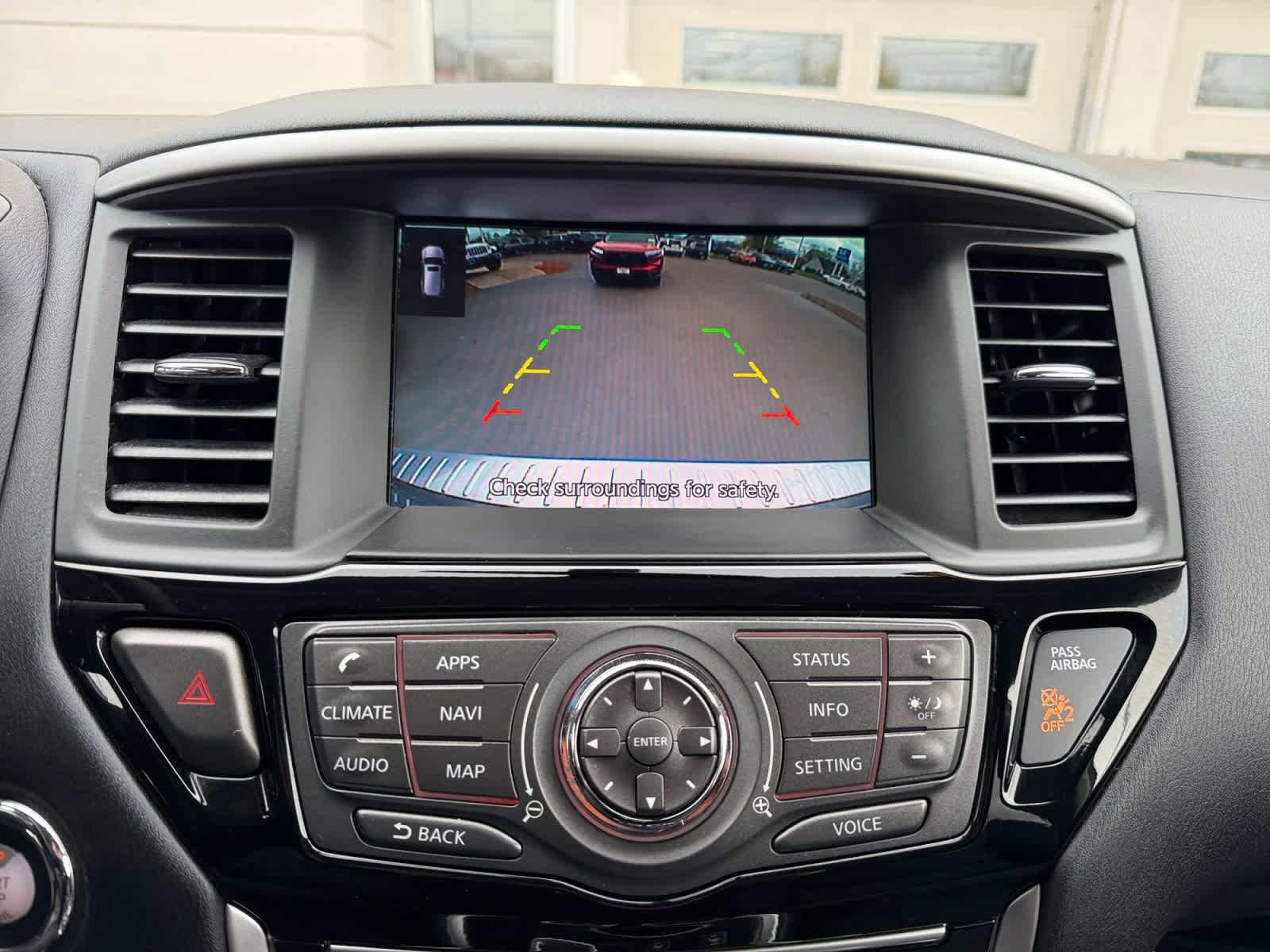 Used 2019 Nissan Pathfinder SV w/ SV Tech Package AWD/4WD image 22