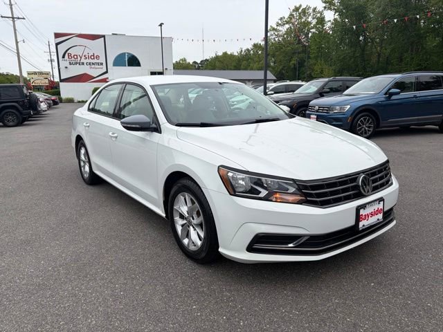 Used 2018 Volkswagen Passat 2.0T S FWD image 23