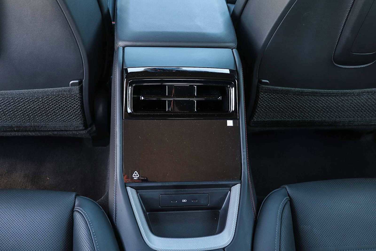 Used 2025 Porsche Panamera 4 image 23