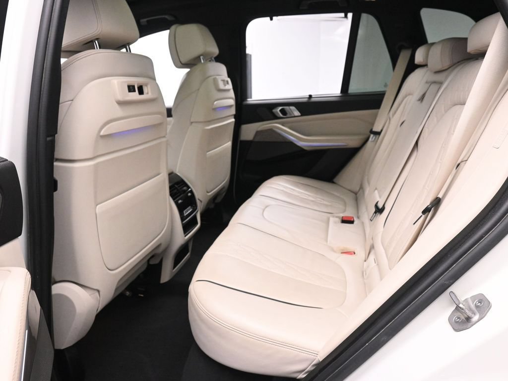 Used 2023 BMW X5 M50i w/ Executive Package AWD/4WD image 14