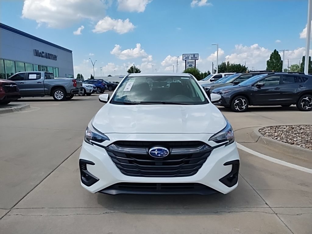 Used 2025 Subaru Legacy Premium w/ Popular Package #1A AWD/4WD image 2