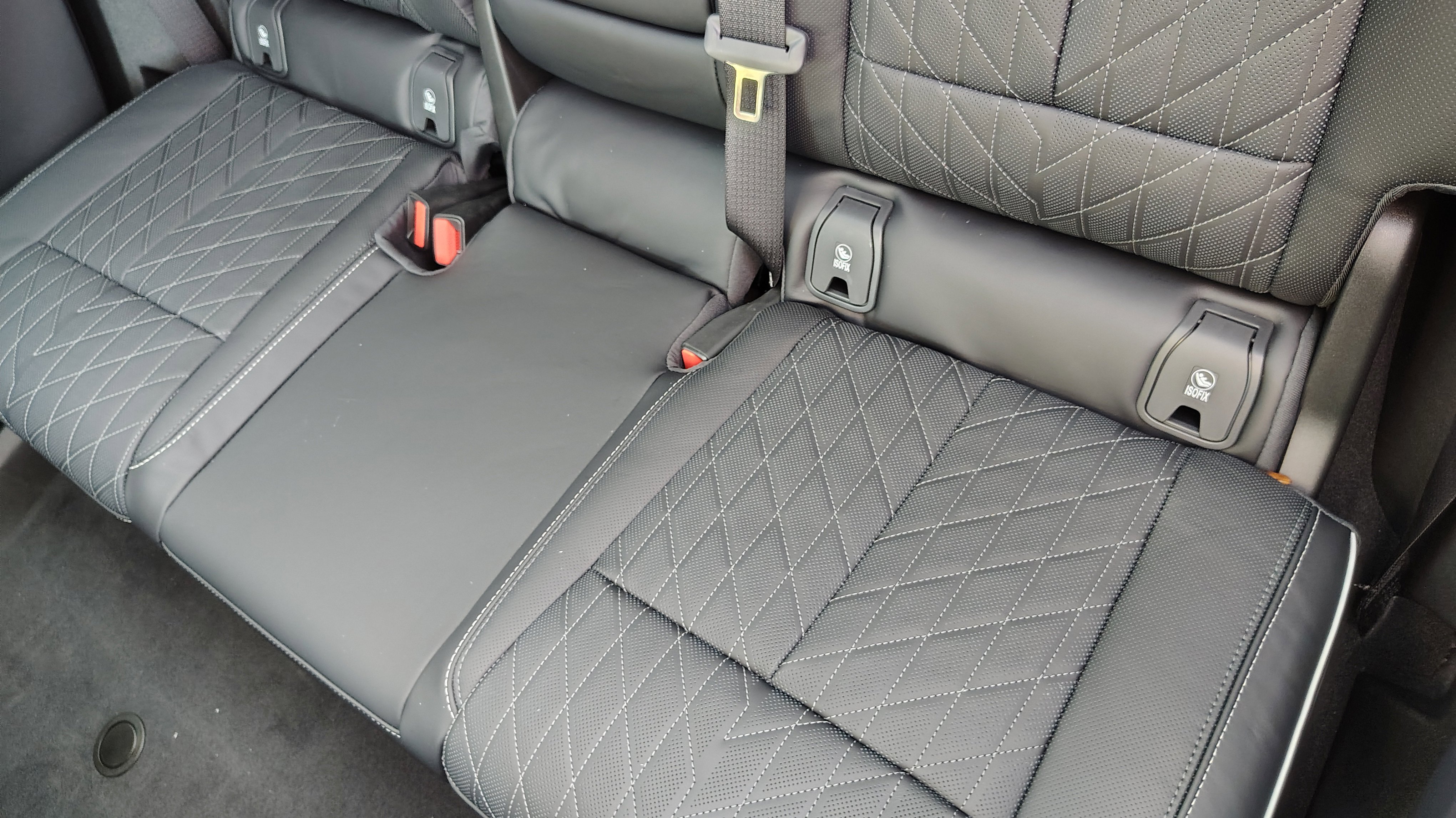 New 2026 Cadillac Lyriq V w/ LPO, Floor Liner Package image 27