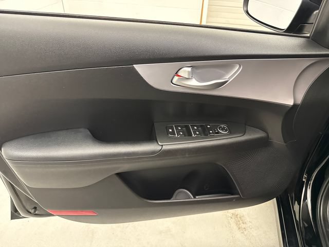 Used 2023 Kia Forte LXS FWD image 12