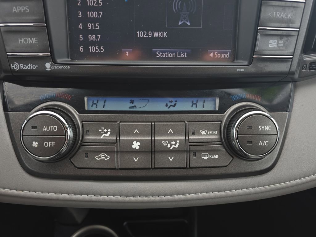 Used 2015 Toyota RAV4 XLE image 20