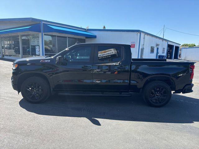 Used 2025 Chevrolet Silverado 1500 RST w/ Convenience Package II AWD/4WD image 5