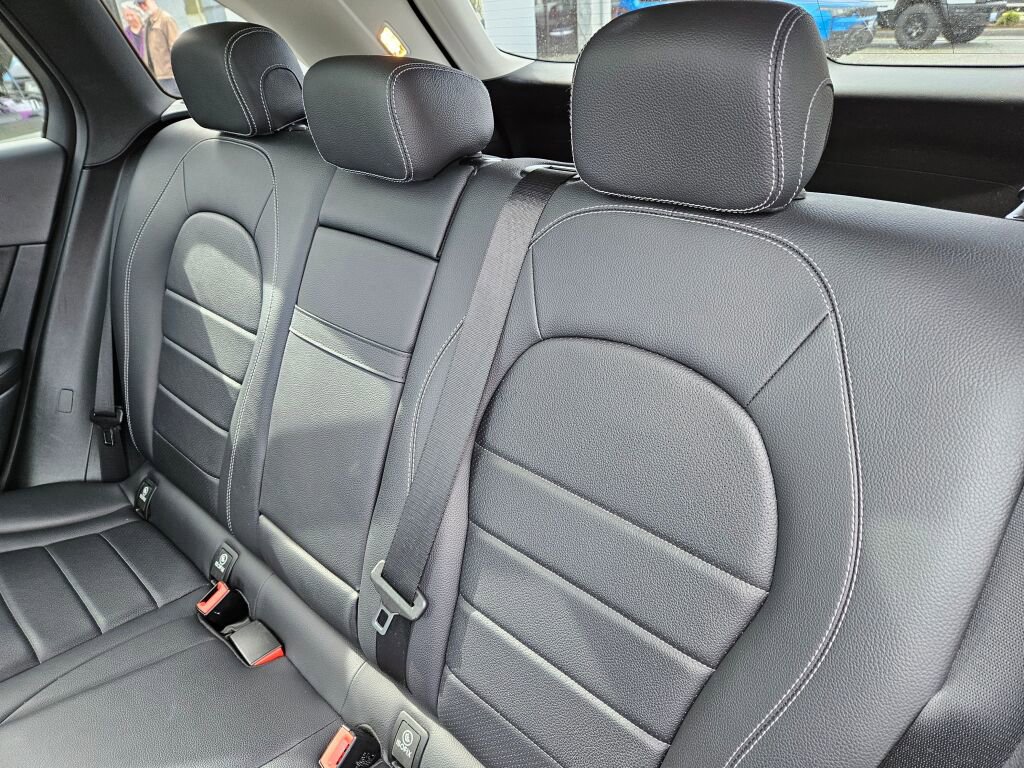 Used 2020 Mercedes-Benz GLC 300 4MATIC image 14