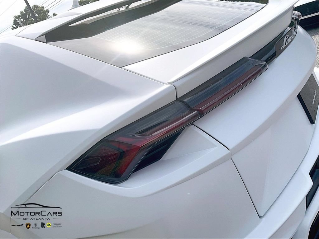 Used 2024 Lamborghini Urus S AWD/4WD image 25