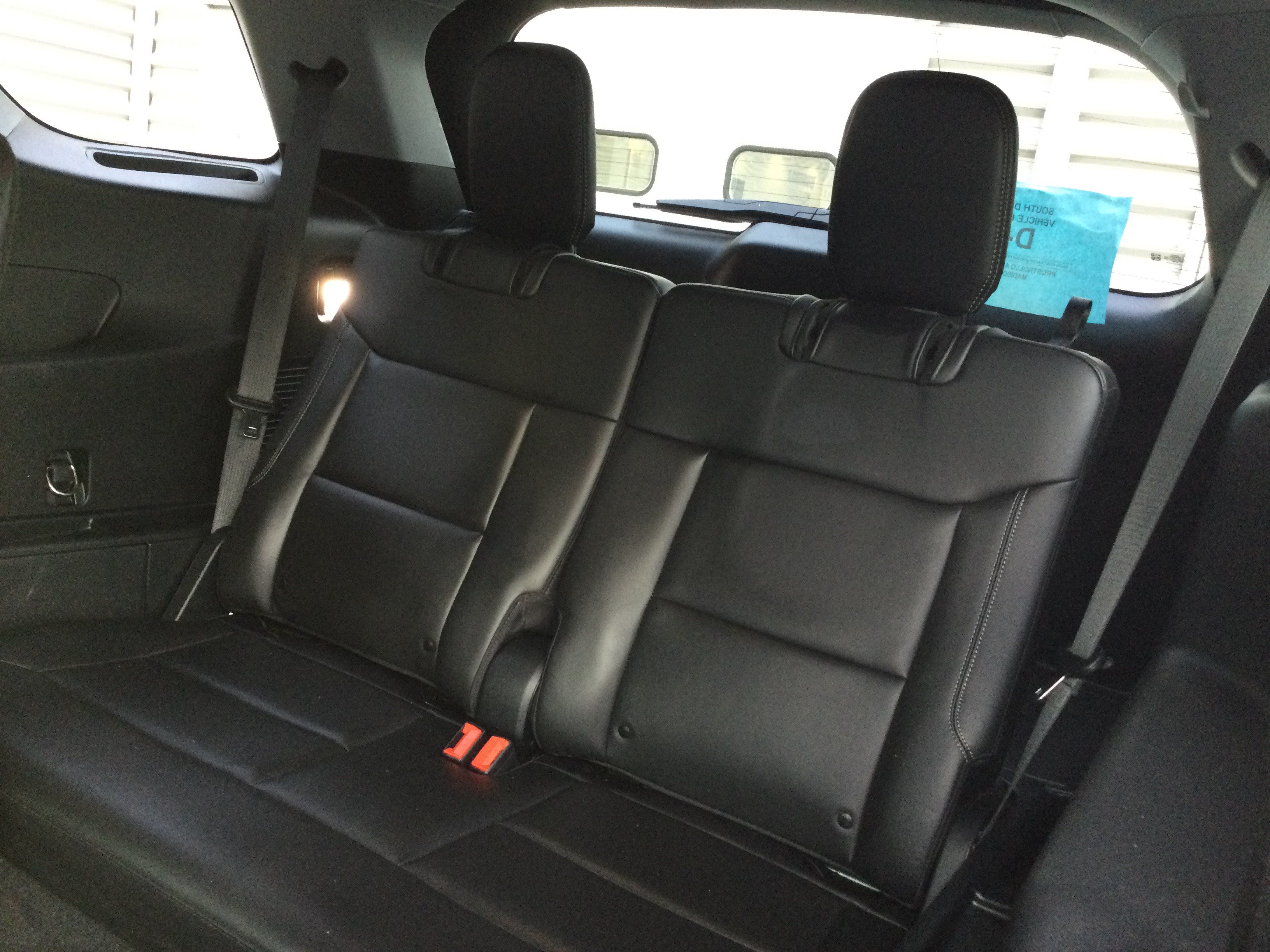Used 2023 Ford Explorer XLT w/ Equipment Group 202A AWD/4WD image 6