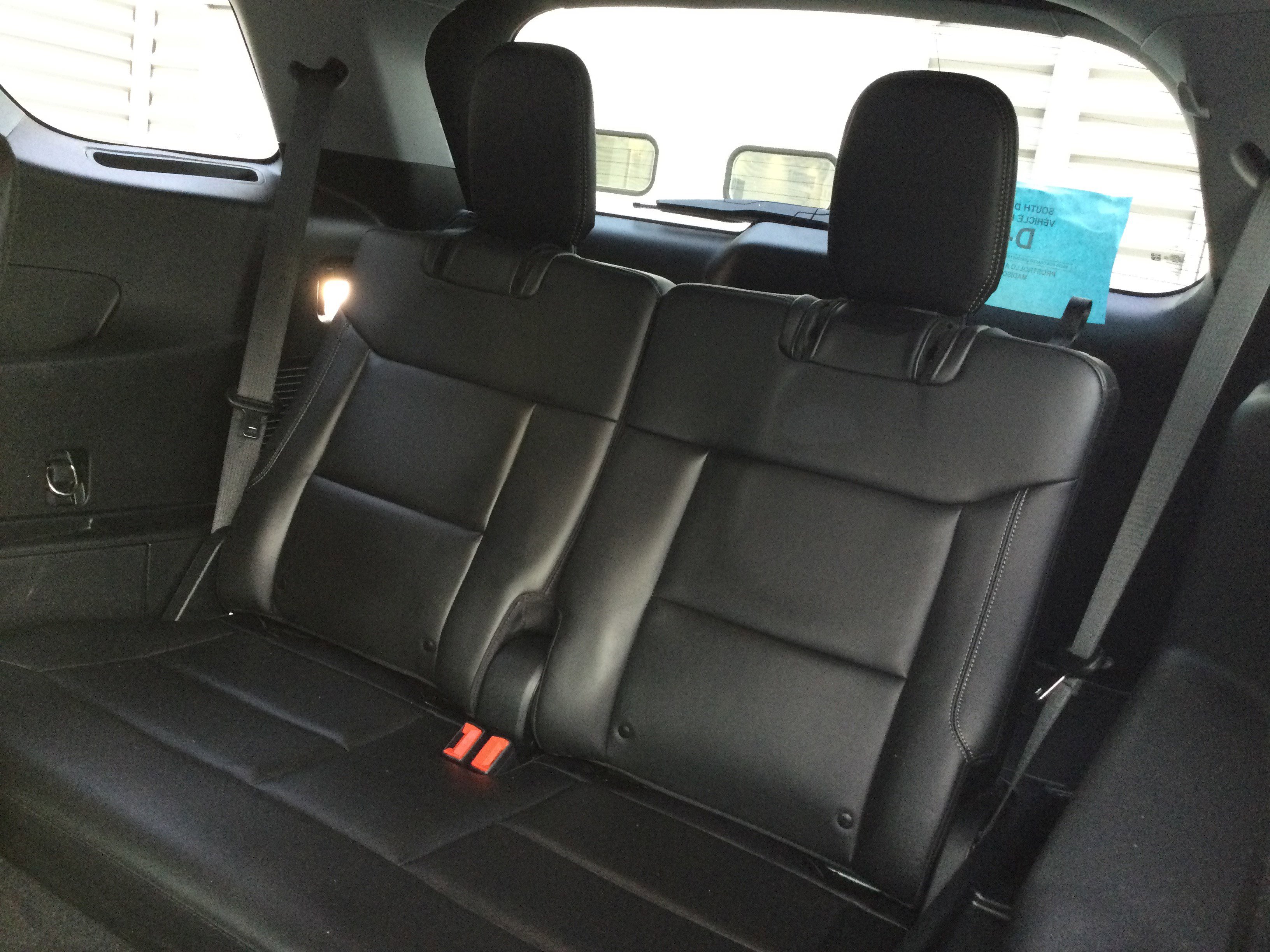 Used 2023 Ford Explorer XLT w/ Equipment Group 202A image 6