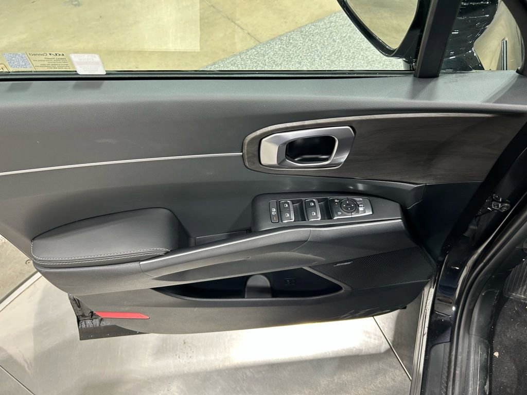 New 2026 Kia Sorento X-Line EX image 11