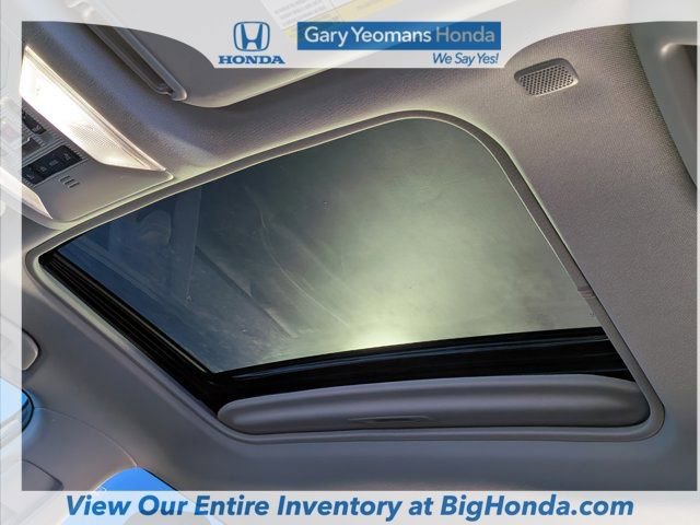 Used 2025 Toyota RAV4 XLE w/ Convenience Package FWD image 25