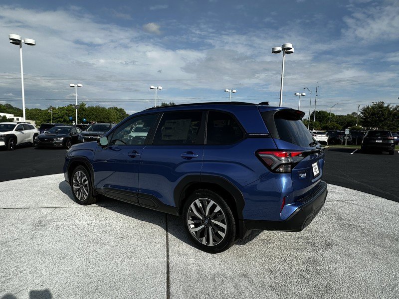 New 2026 Subaru Forester Touring AWD/4WD image 5