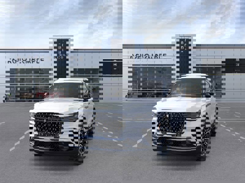 New 2026 Lincoln Nautilus Premier image 2