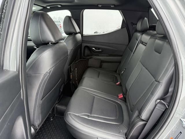 Used 2024 Hyundai Santa Cruz Night image 12