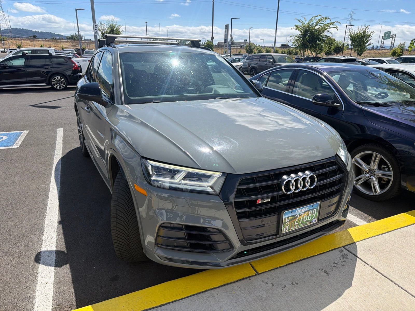 Used 2019 Audi SQ5 Premium Plus w/ Premium Plus Package AWD/4WD image 2
