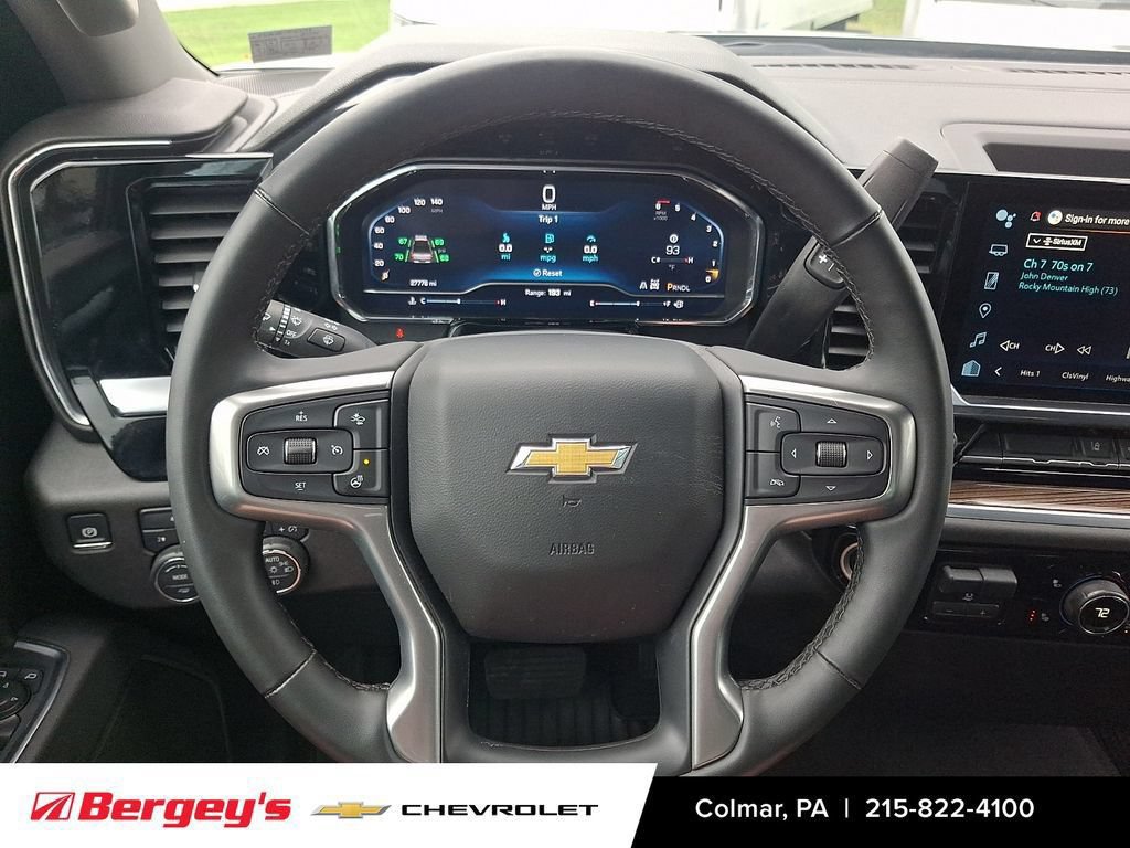 Used 2025 Chevrolet Silverado 2500 LT w/ Convenience Package AWD/4WD image 22