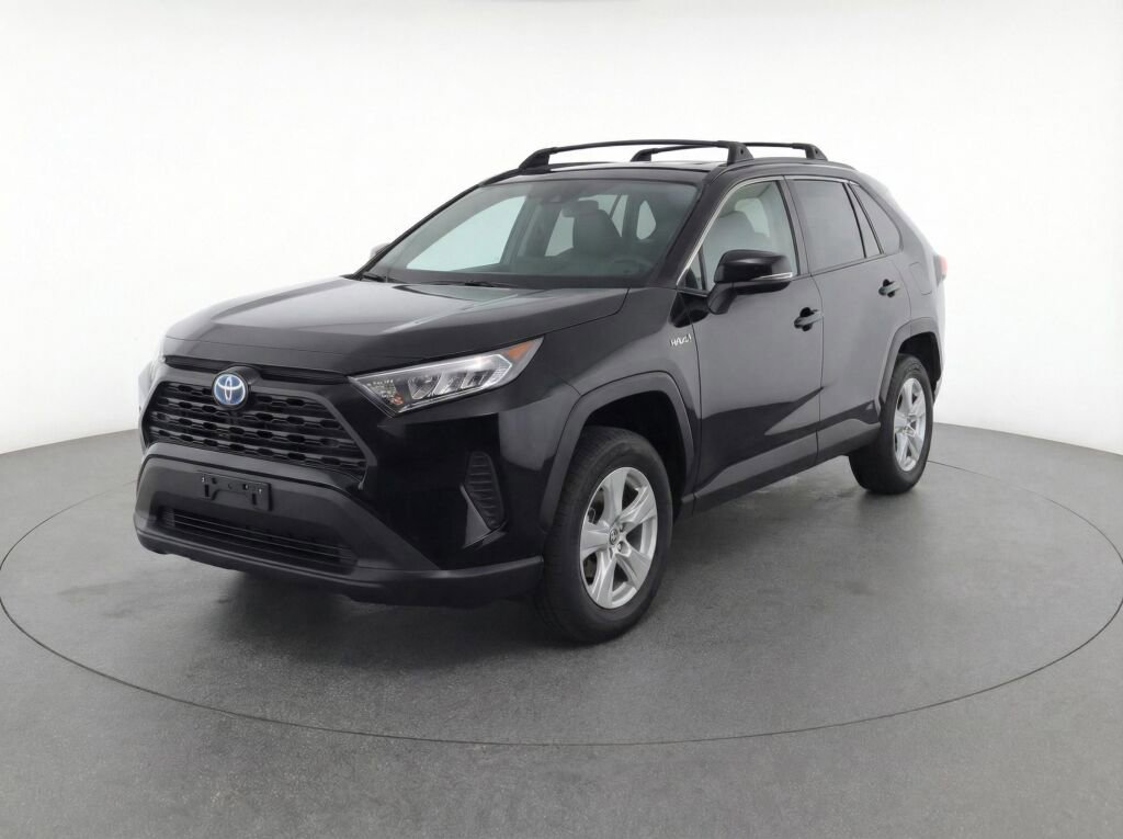 Used 2020 Toyota RAV4 LE w/ Carpet Mat Package image 35