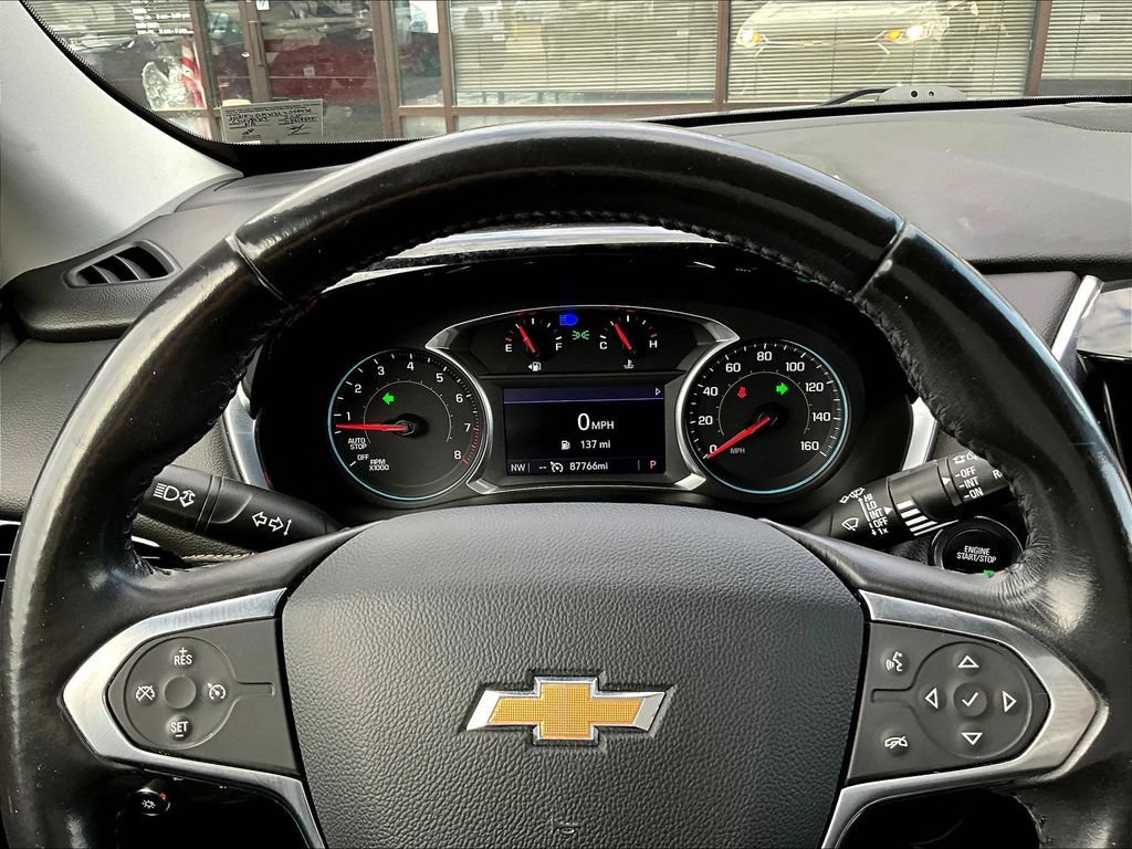 Used 2020 Chevrolet Traverse LT AWD/4WD image 15
