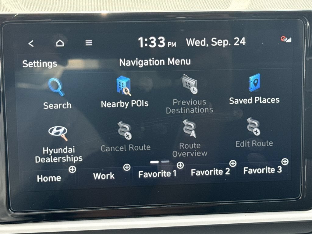 New 2025 Hyundai Venue Limited FWD image 29