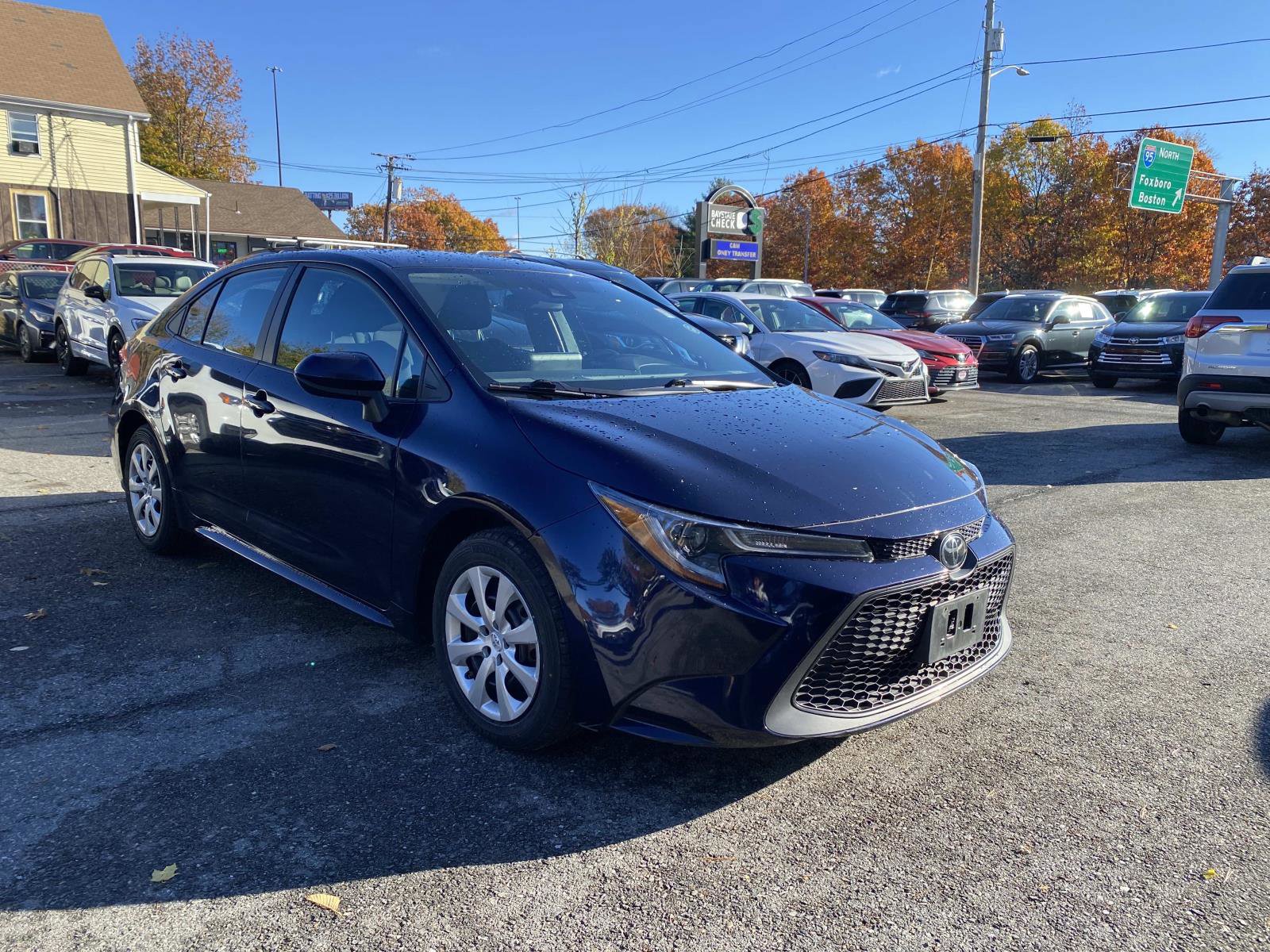 Used 2022 Toyota Corolla LE image 8