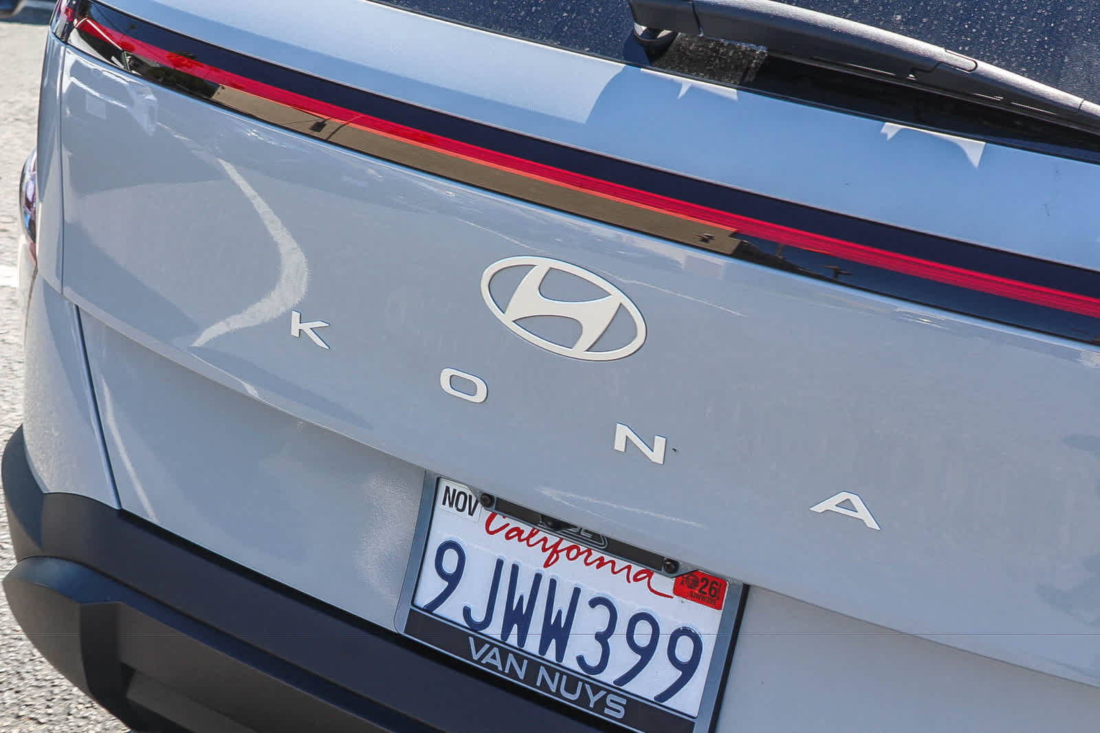 Used 2024 Hyundai Kona SEL FWD image 9