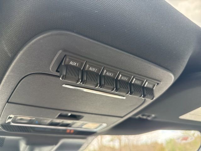 Used 2023 Ford F350 Lariat w/ Lariat Ultimate Package AWD/4WD image 24