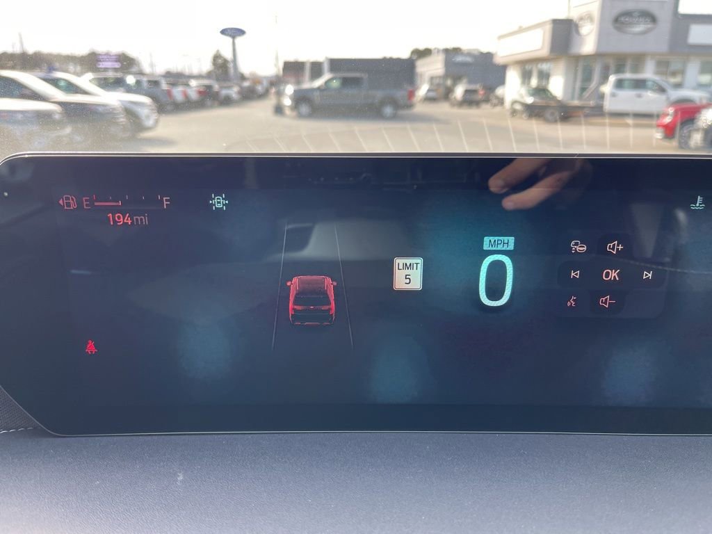 New 2025 Ford Expedition Max Platinum w/ Stealth Performance Package image 7