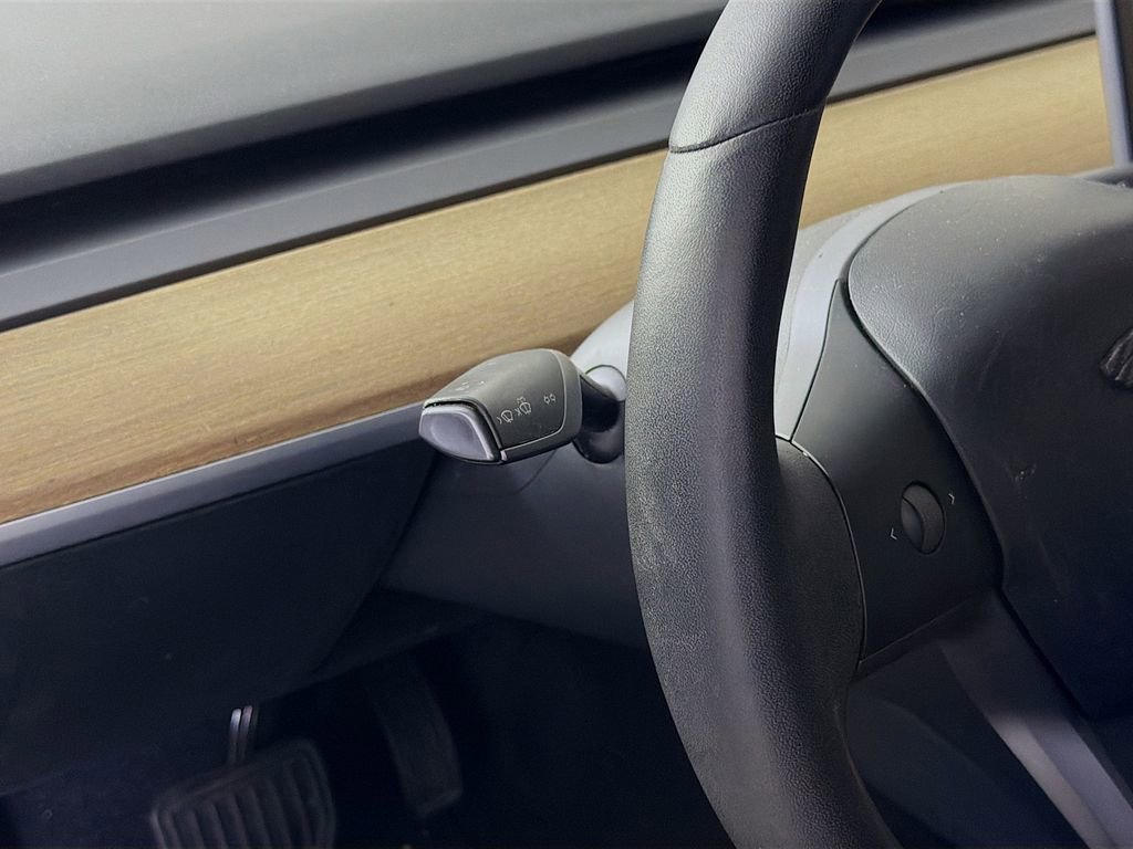 Used 2020 Tesla Model 3 Long Range AWD/4WD image 12