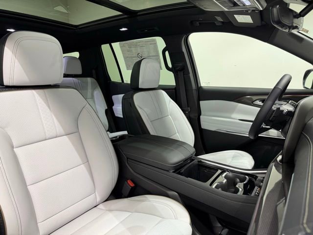 New 2026 Chevrolet Traverse High Country image 35