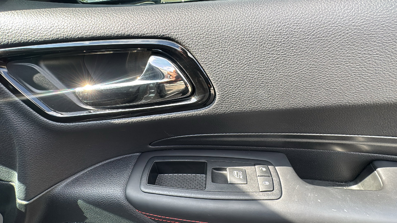 Certified 2024 Dodge Durango R/T image 32