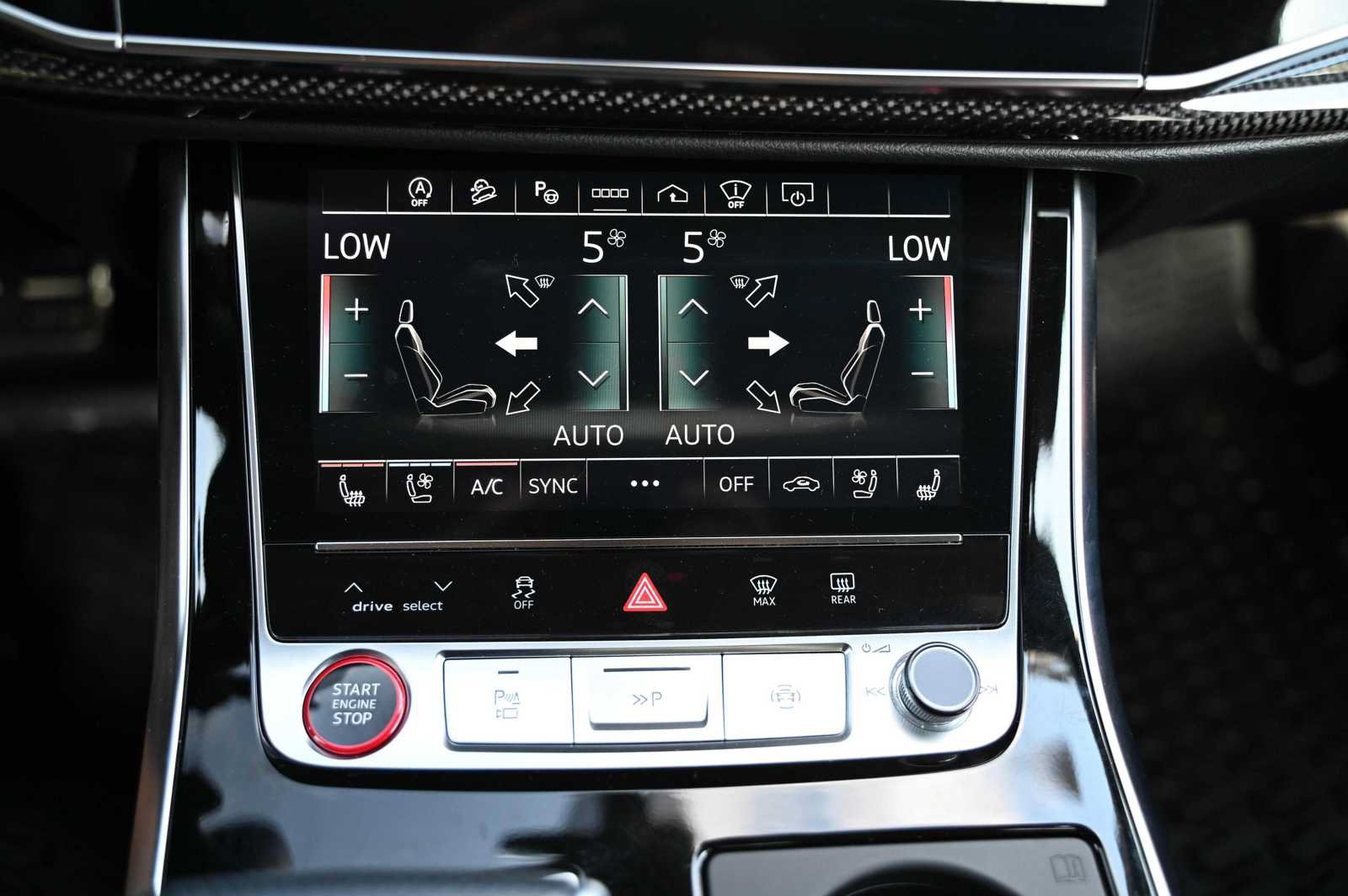 Used 2023 Audi SQ7 Prestige AWD/4WD image 13
