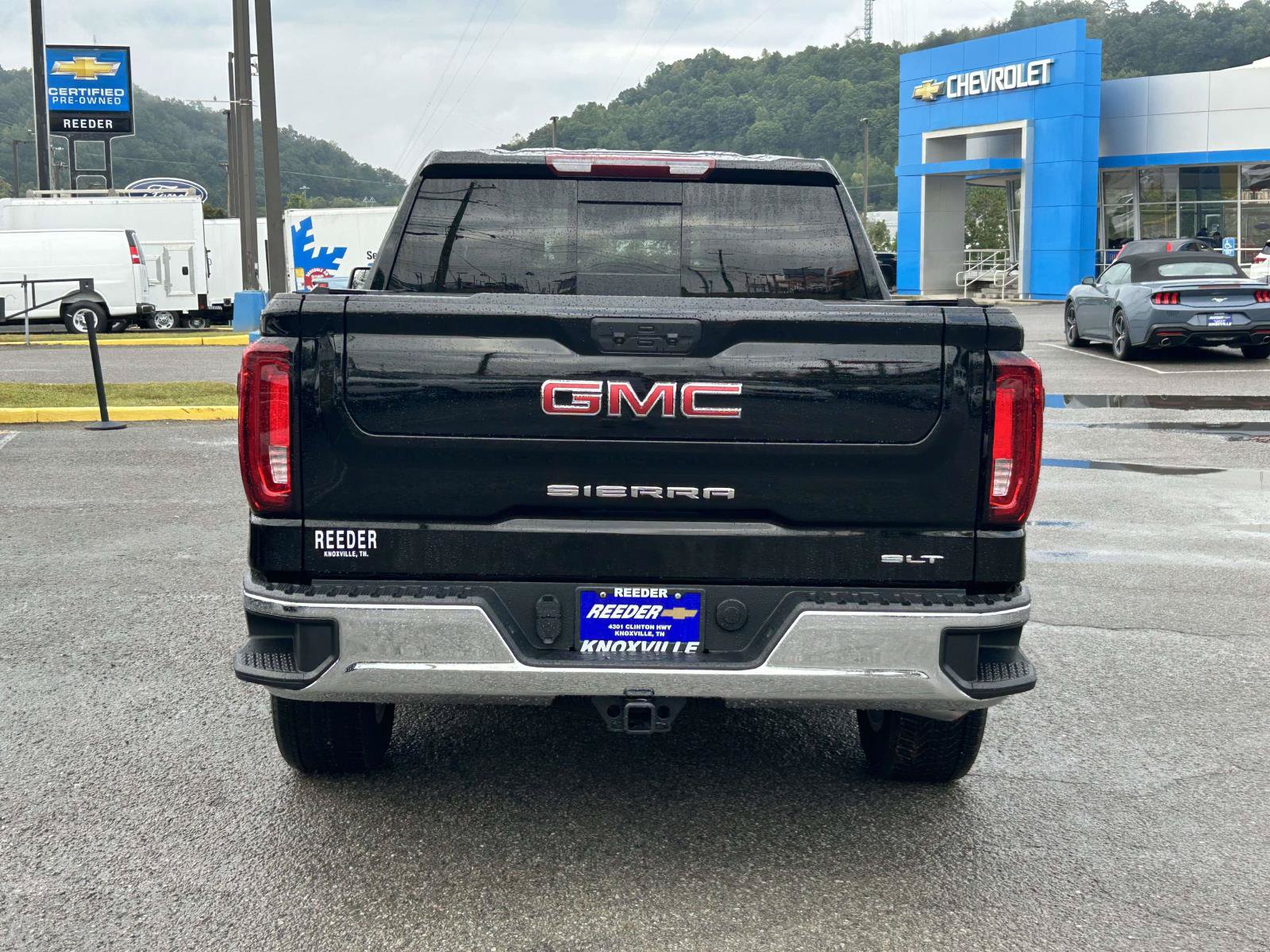 Used 2026 GMC Sierra 1500 SLT w/ SLT Premium Package AWD/4WD image 6