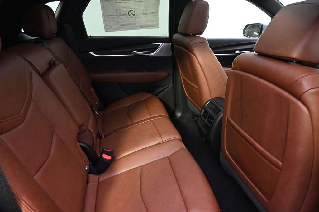 New 2025 Cadillac XT5 Premium Luxury w/ Technology Package image 18