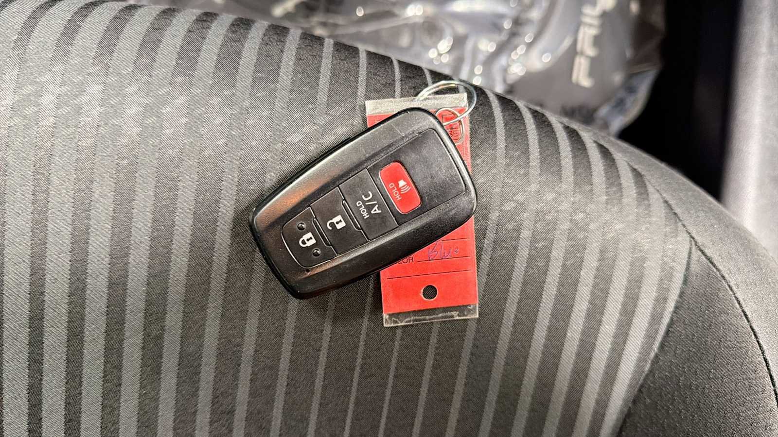 Certified 2021 Toyota Prius Prime LE FWD image 30
