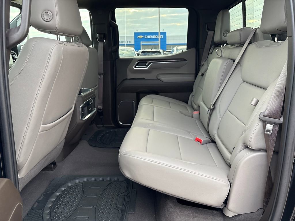 Used 2023 Chevrolet Silverado 1500 LTZ w/ LTZ Premium Package image 30