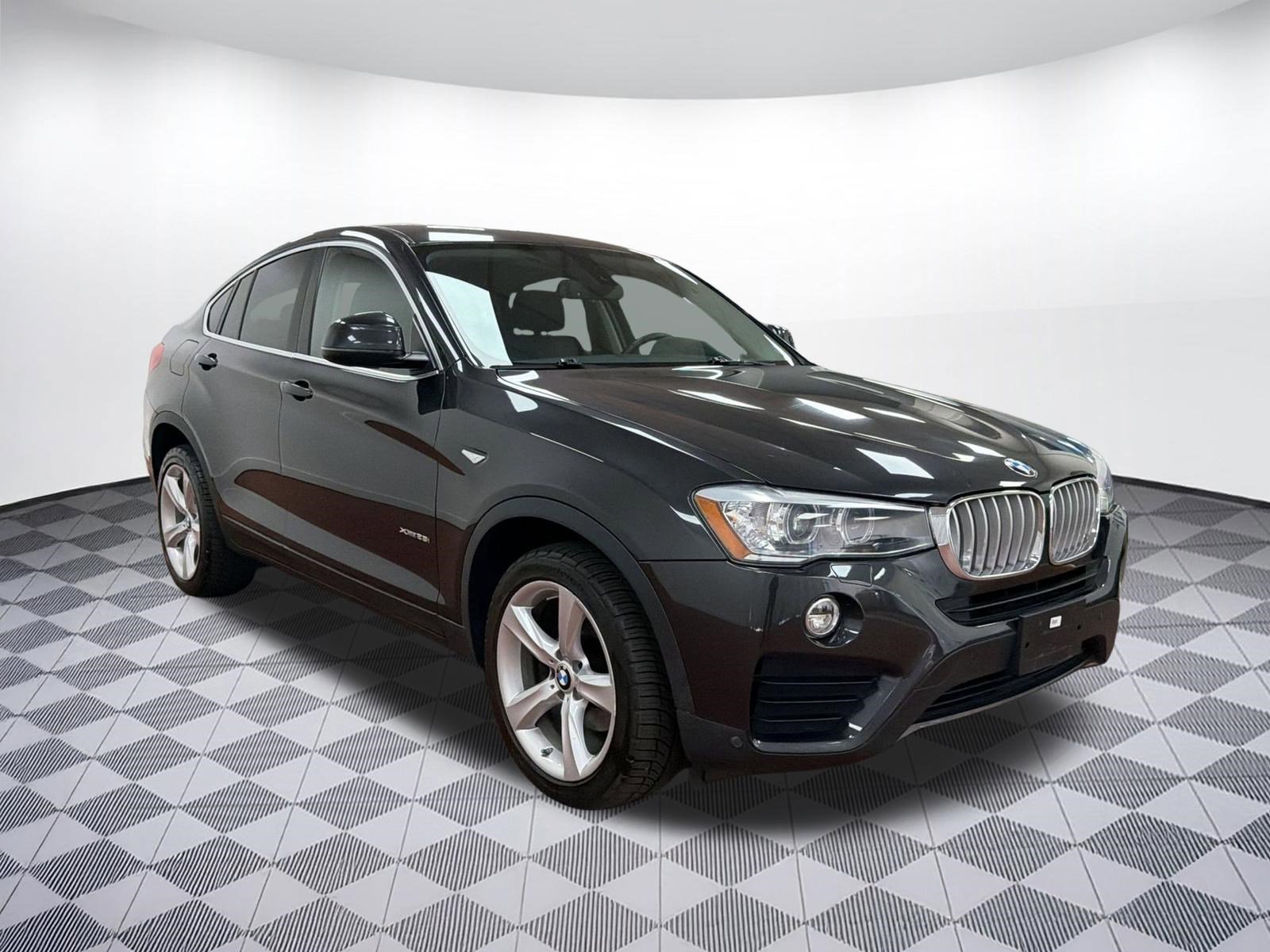 Used 2015 BMW X4 xDrive28i image 7