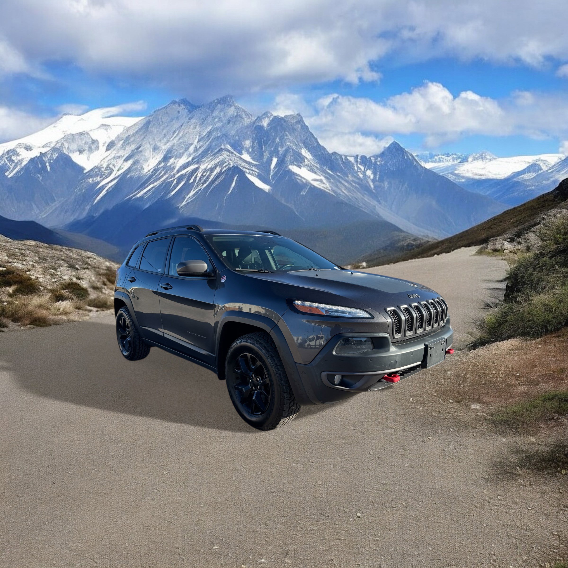 Used 2016 Jeep Cherokee Trailhawk w/ Comfort/Convenience Group image 7