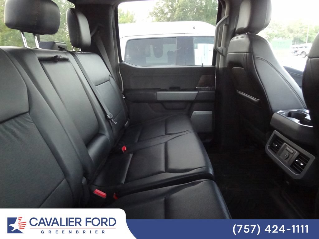 Used 2024 Ford F350 Lariat w/ Lariat Ultimate Package AWD/4WD image 12