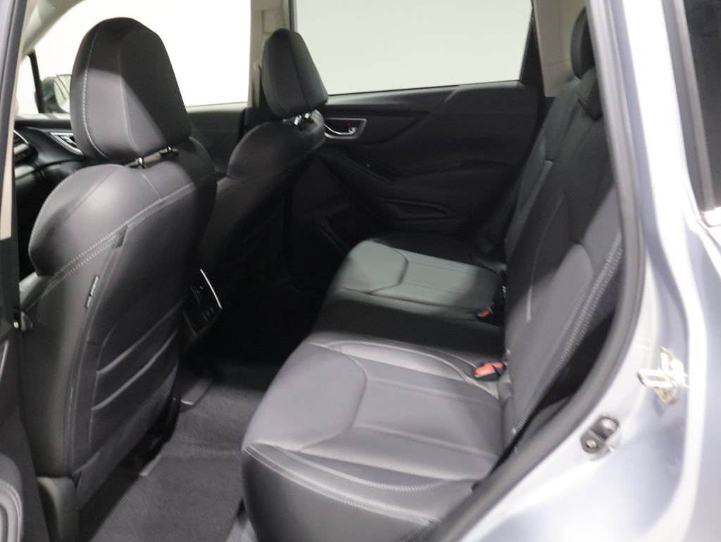 Used 2020 Subaru Forester Limited w/ Popular Package #3 AWD/4WD image 18