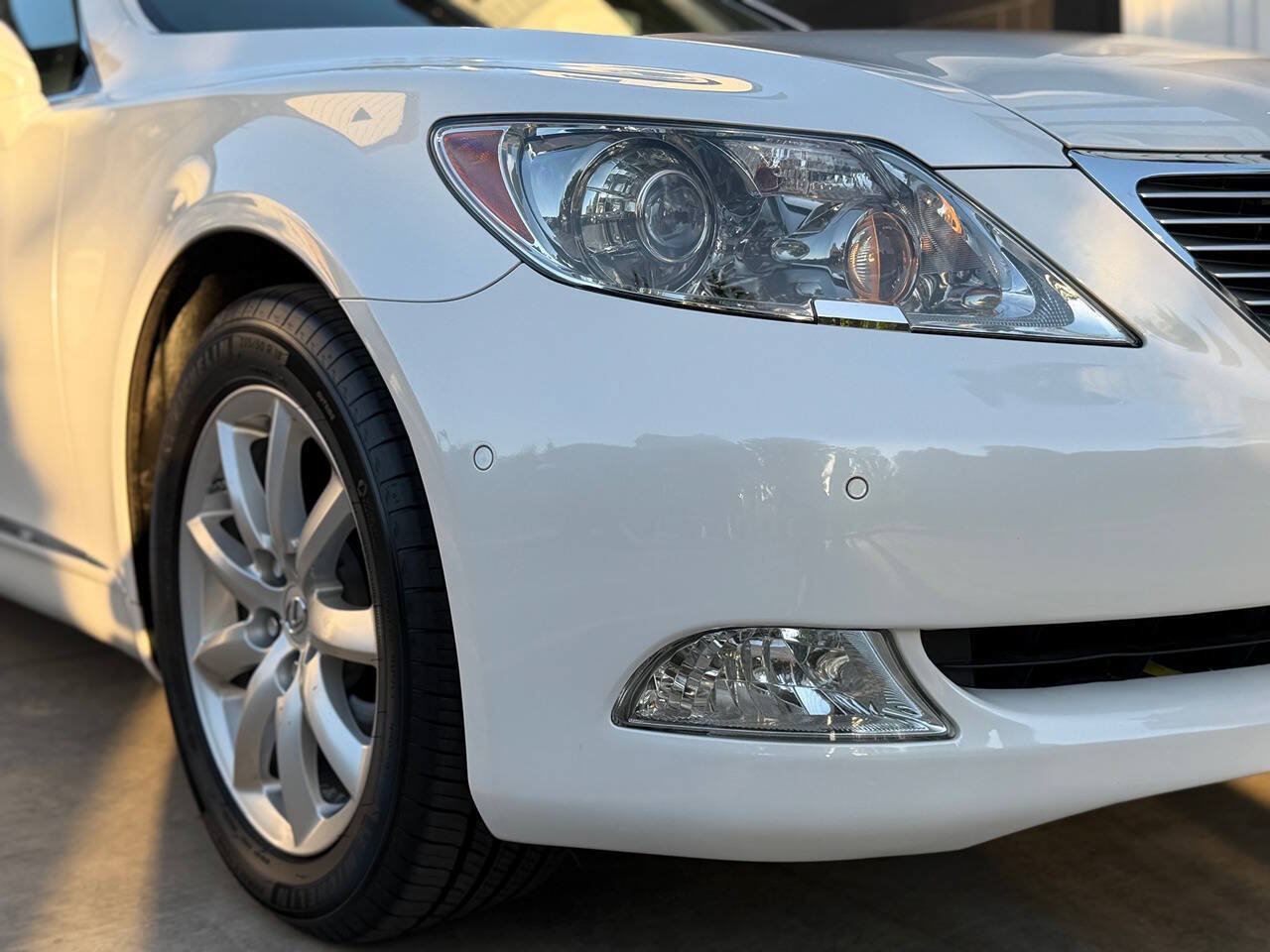 Used 2007 Lexus LS 460 L RWD image 33