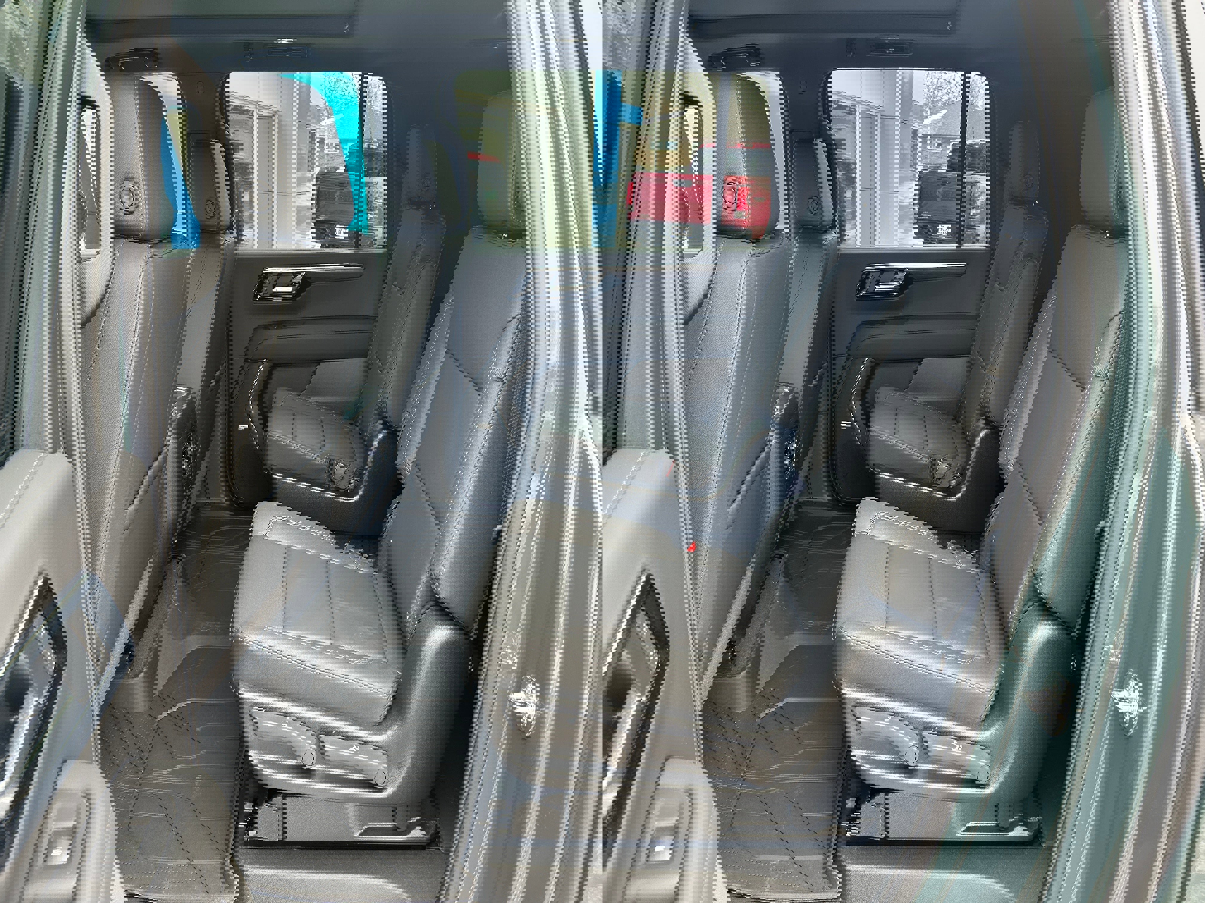 New 2026 Chevrolet Suburban Z71 w/ Comfort Package image 29