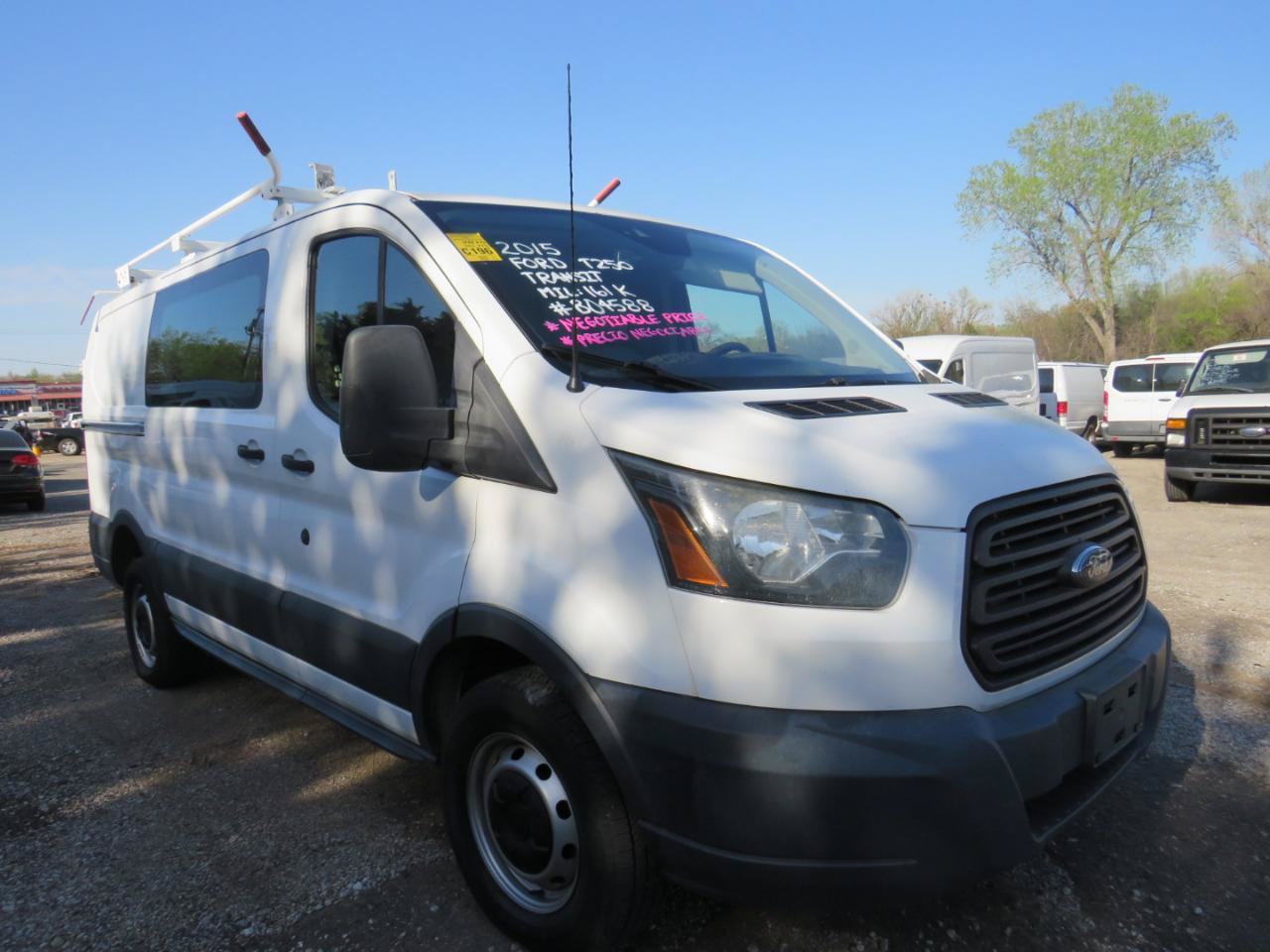 Used 2015 Ford Transit 250 130 Low Roof RWD image 3