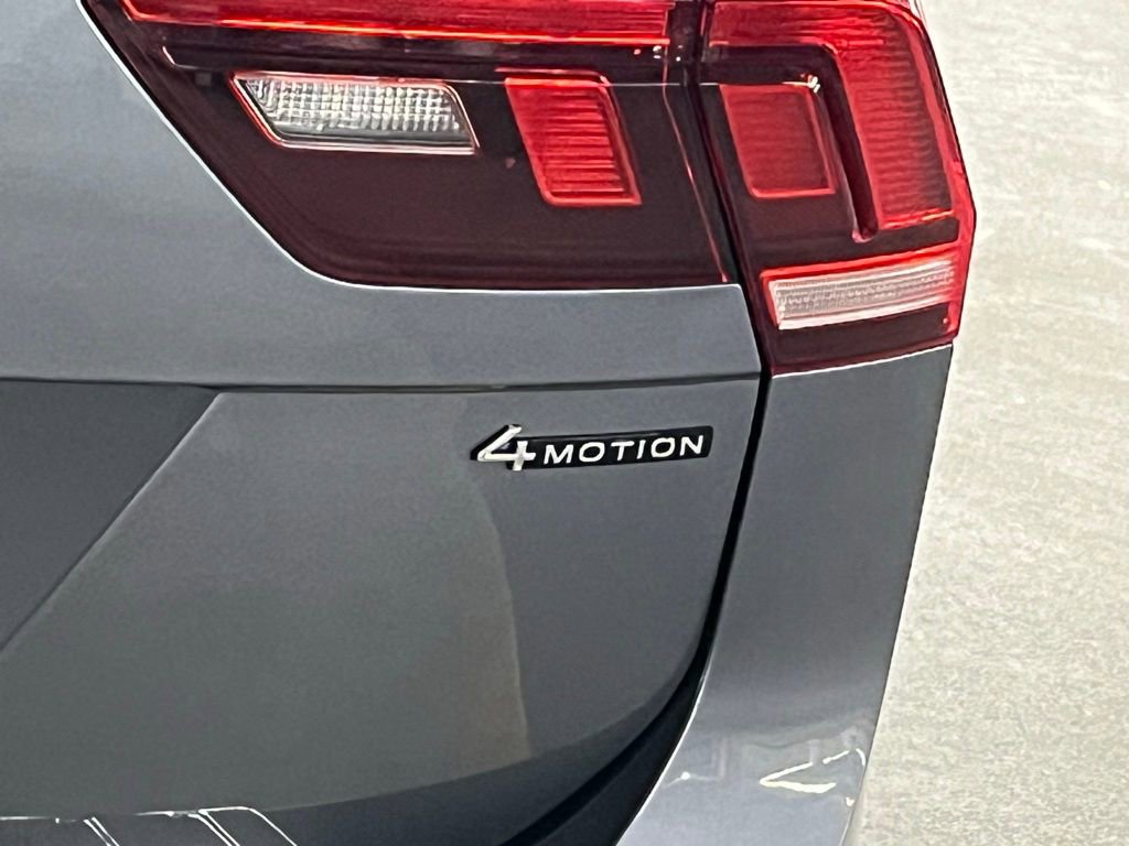 Certified 2024 Volkswagen Tiguan SE AWD/4WD image 36