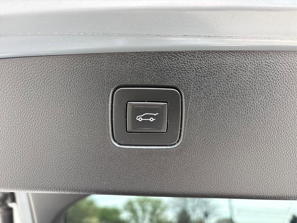 Used 2024 Buick Envista Avenir image 23
