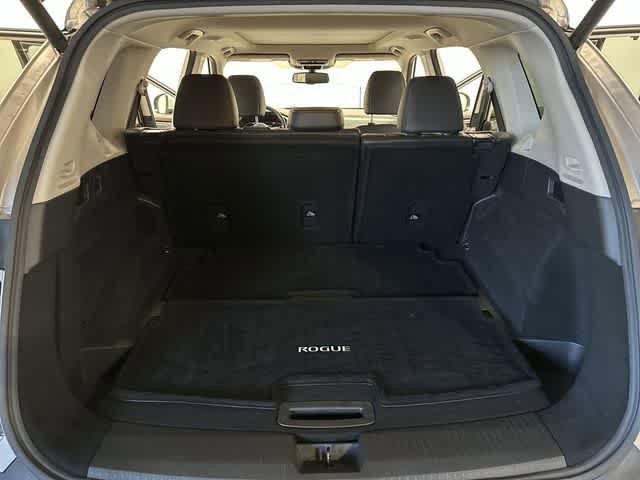 Used 2021 Nissan Rogue SL w/ Premium Package AWD/4WD image 26