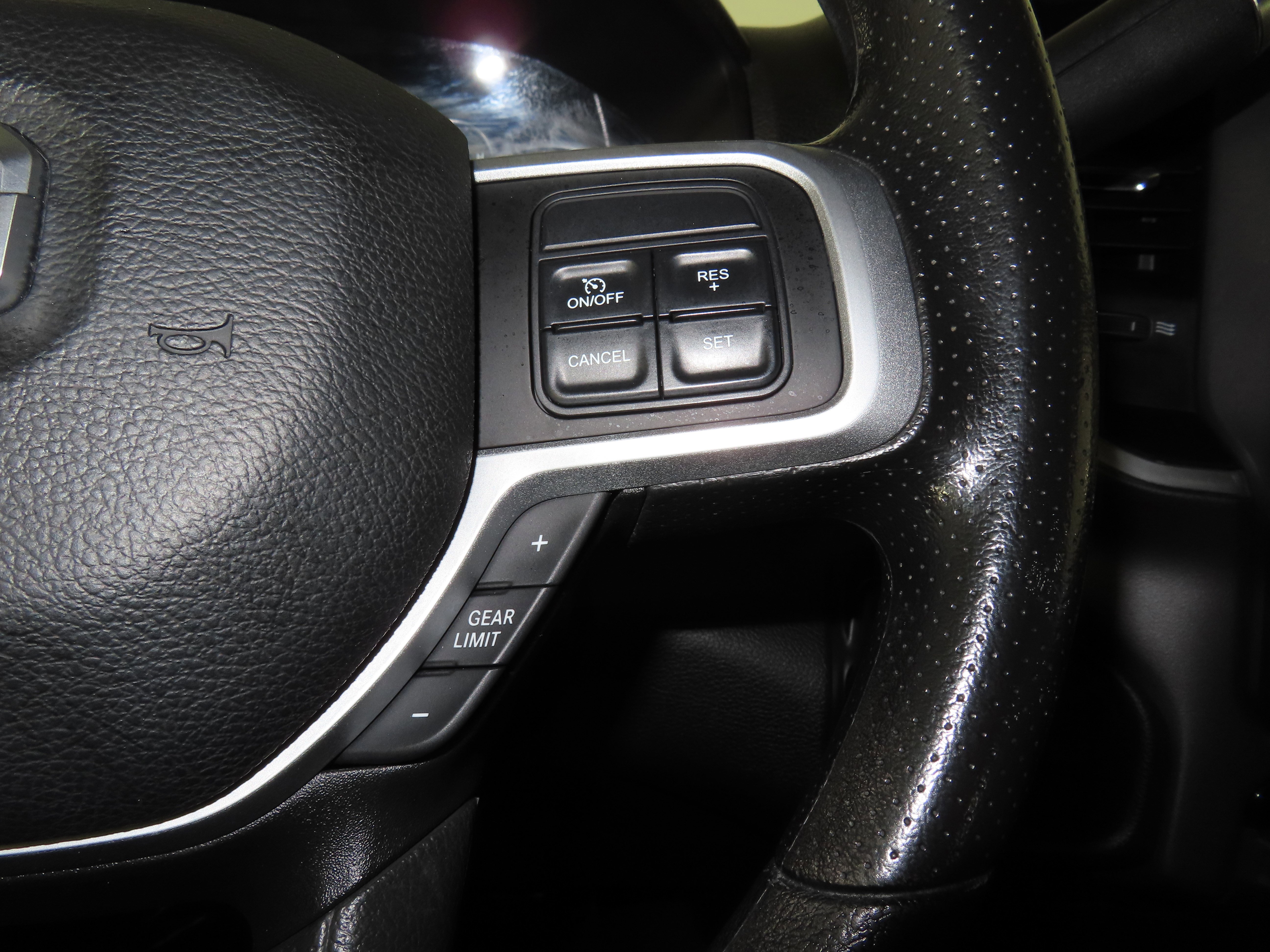 Used 2022 RAM 2500 Big Horn image 22